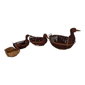 4 Vintage Nesting Brown Wicker Duck Baskets Set